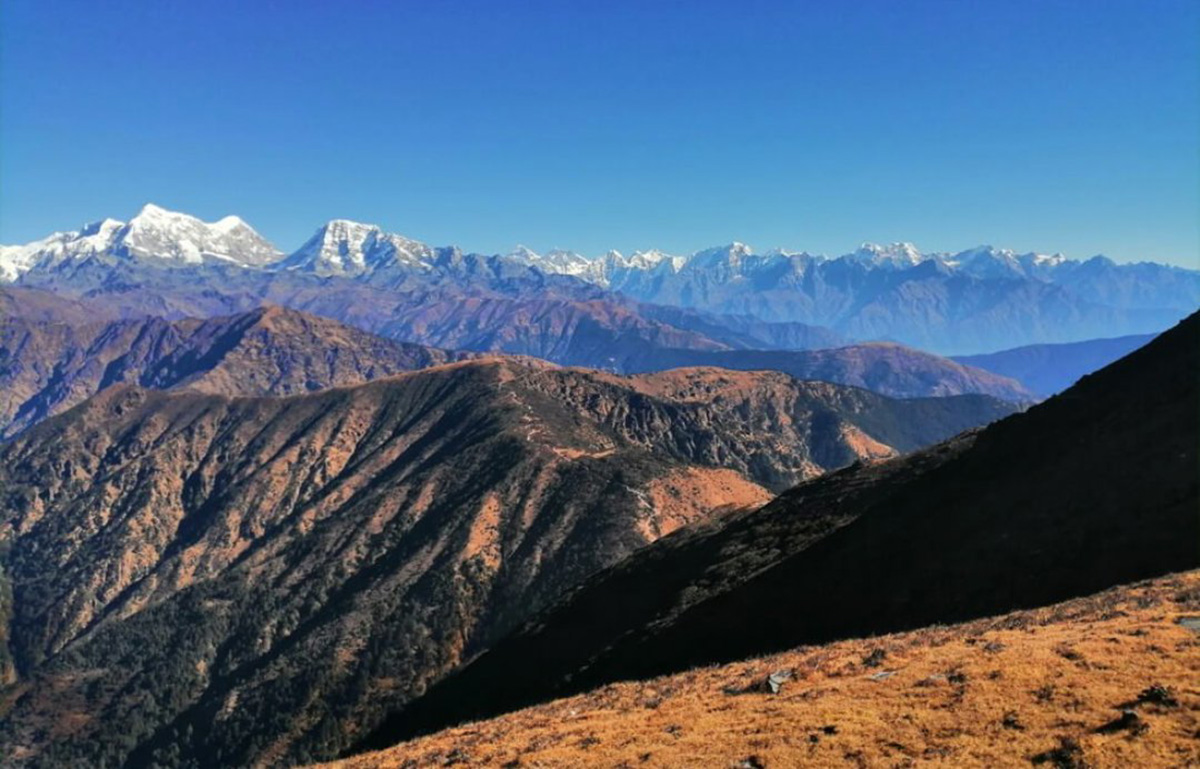 पिकेडाँडा र ज्वालामाईक्षेत्रमा सञ्चार सेवाकाे सास्ती