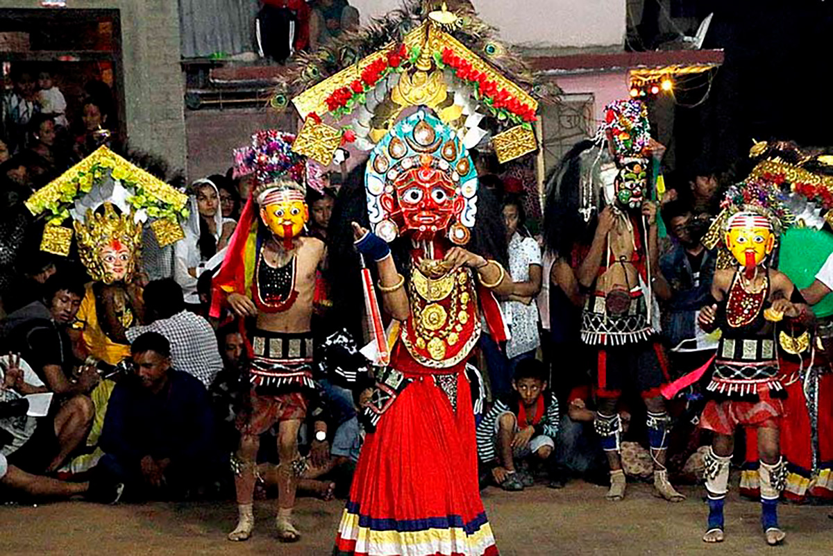 मल्लकालिनभन्दा अगाडिको नाच मध्यपुरथिमिमा सुरु